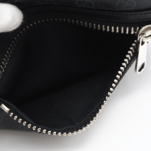 Authentic Gucci GG Supreme Sling Backpack Waist Crossbody Bag Black Leather Mens - Picture 12 of 14